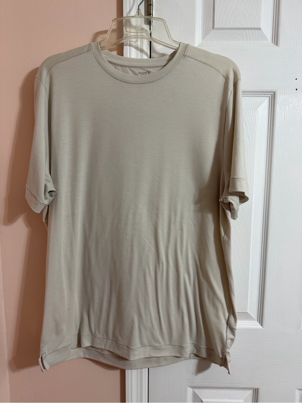 Old Navy Men’s Active Short Sleeve Shirt